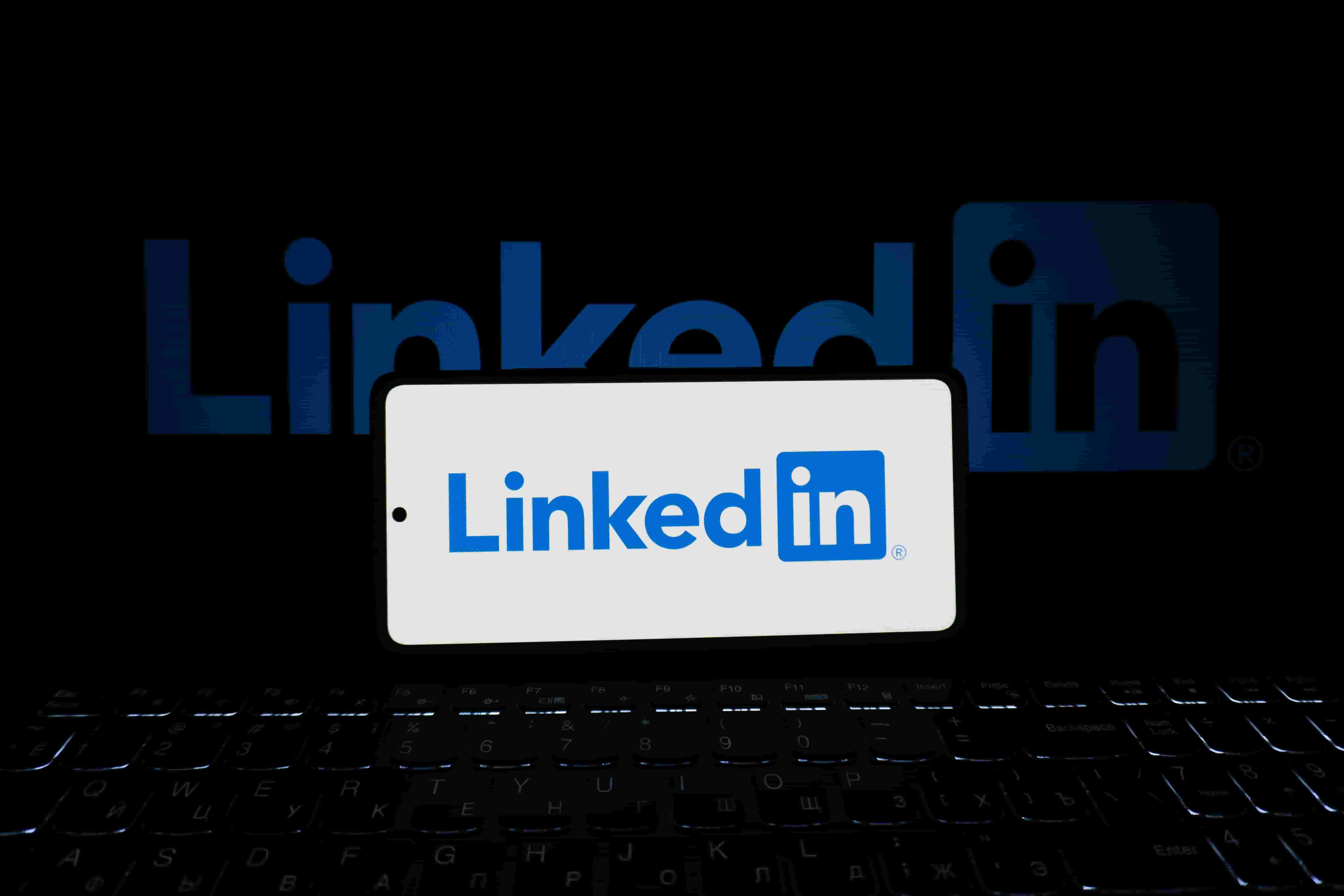 3 Mistakes to Avoid When Messaging Foreign Executives on LinkedIn